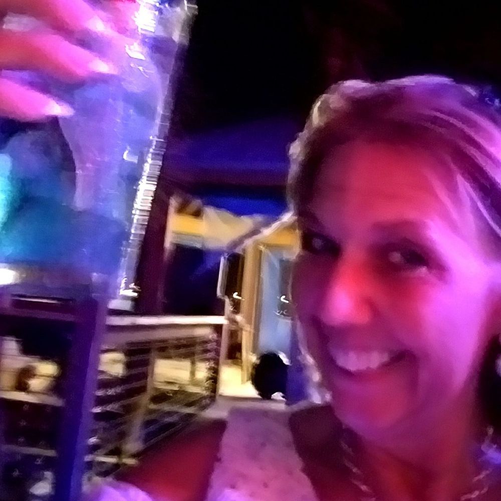 Meet your Posher, Fonda